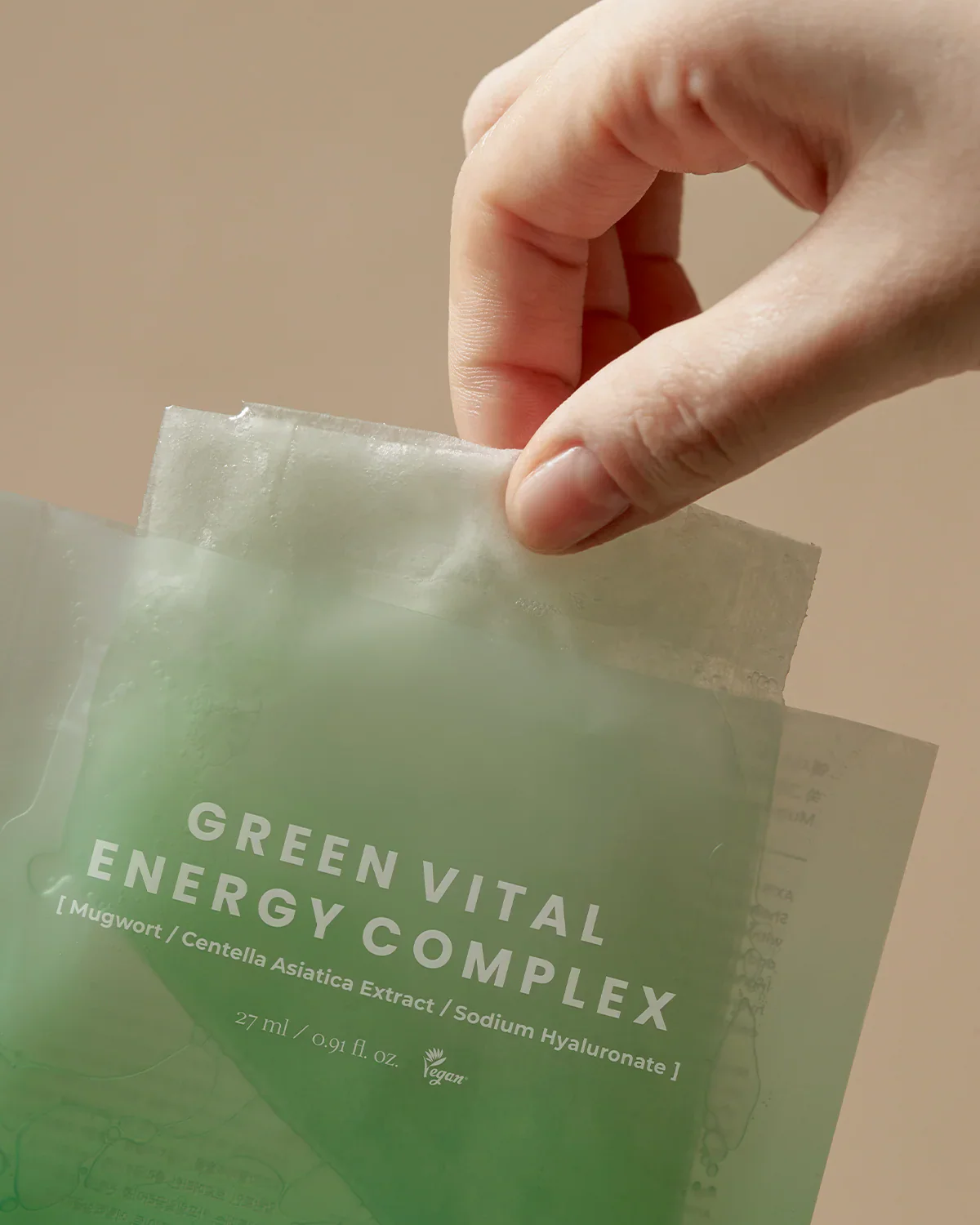 Axis-Y Mugwort Green Vital Energy Complex Sheet Mask - Image 3