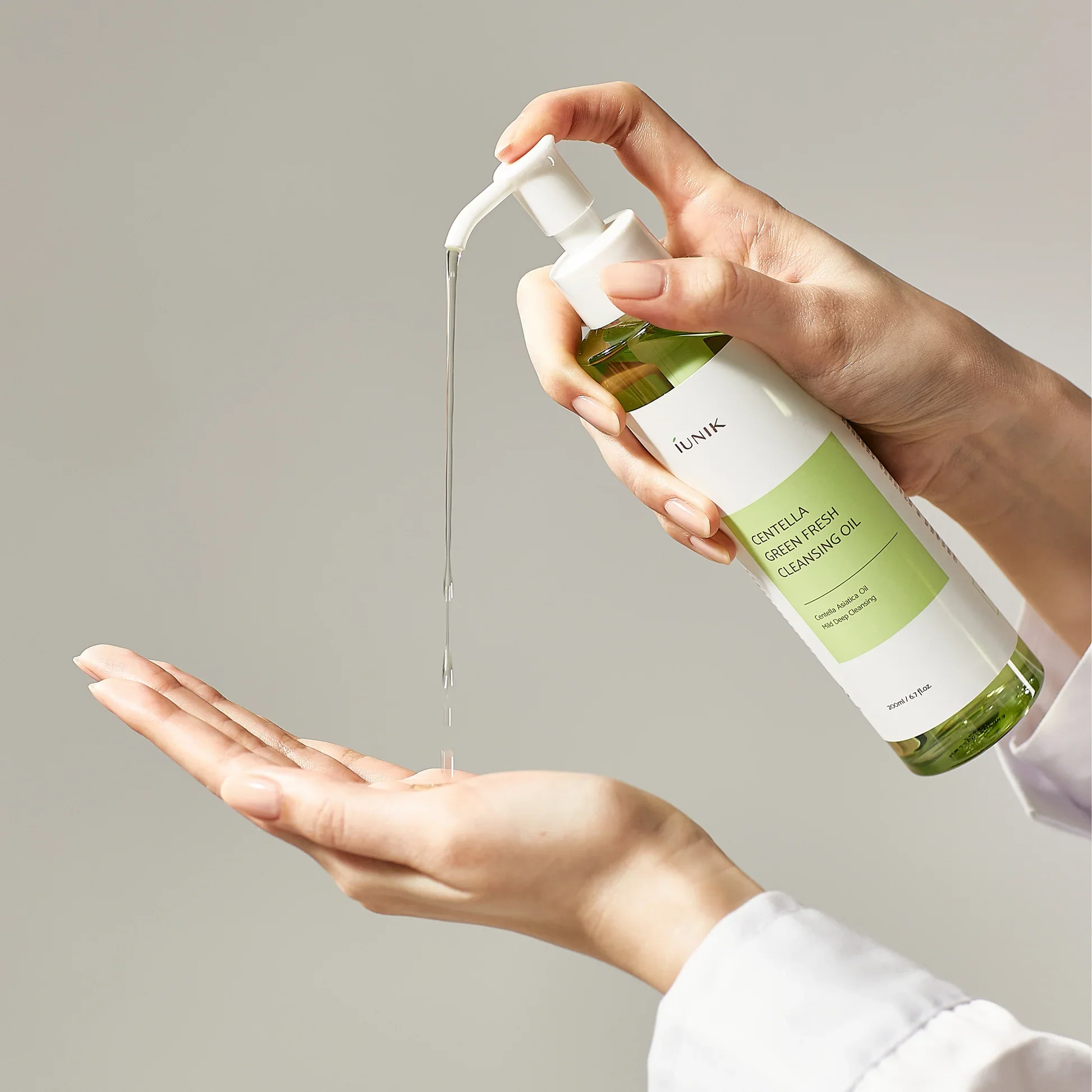 Iunik Centella Green Fresh Cleansing Oil - Image 3
