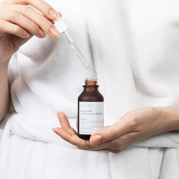 Mary & May Niacinamide + Chaenomeles Sinensis Serum TGTW - Image 2