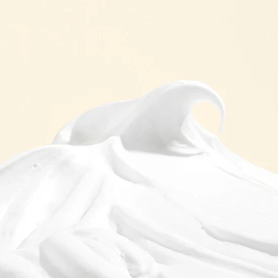 Mary & May White Collagen Cleansing Foam - Image 2