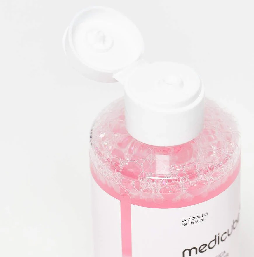 Medicube PDRN Pink Cica Soothing Toner - Image 4