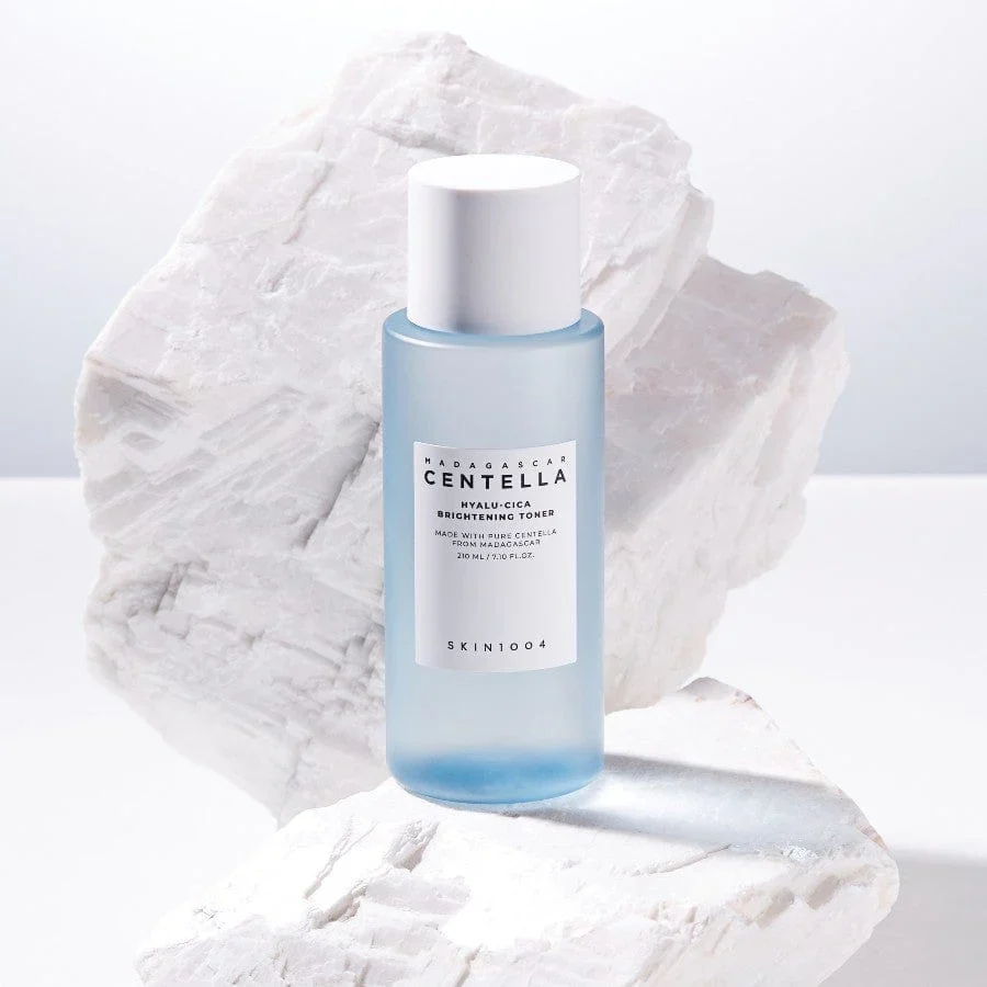 Skin 1004 Madagascar Centella Hyalu-Cica Brightening Toner - Image 2