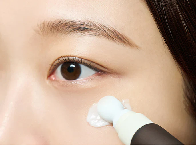 Skin1004 Madagascar Centella Probio-Cica Bakuchiol Eye Cream - Image 3
