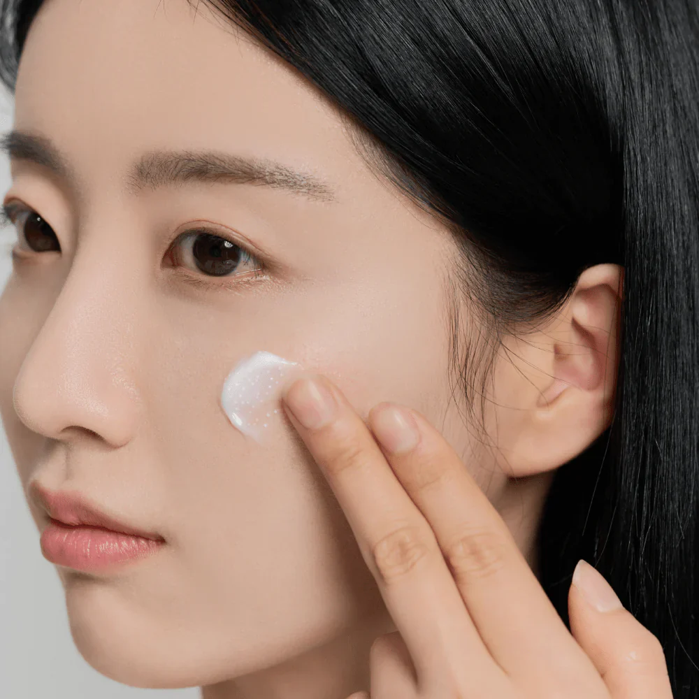 Skin1004 Madagascar Centella Tone Brightening Capsule Cream - Image 4